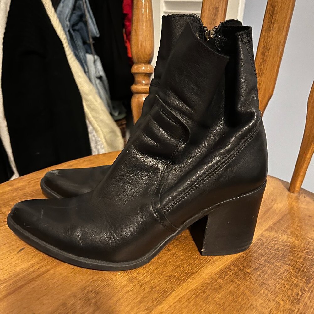 Steve Madden "Peaches" Booties